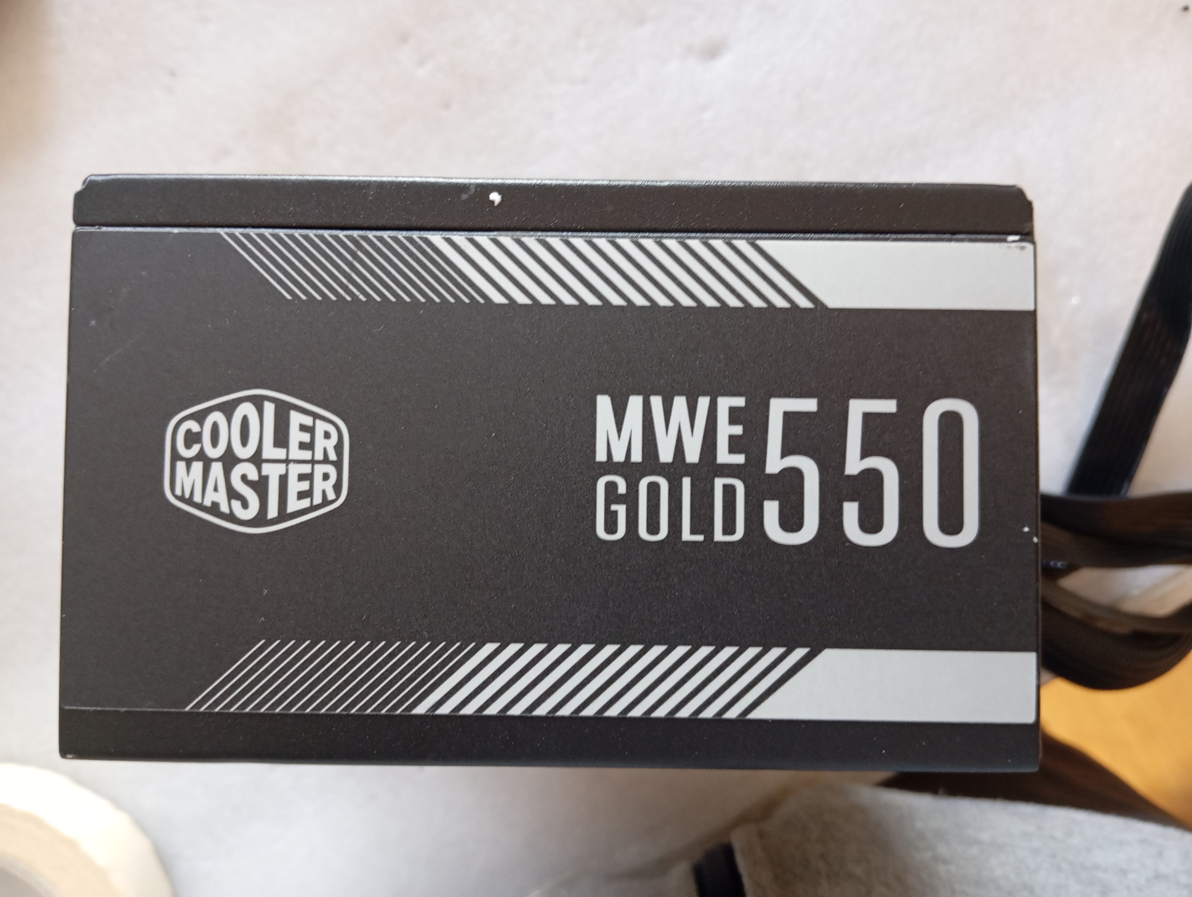 Refurbished Cooler Master MWE GOLD 550 Refurbished Cooler Master MWE GOLD 550